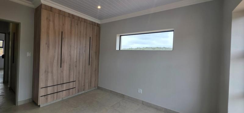 3 Bedroom Property for Sale in Outeniquasbosch Western Cape